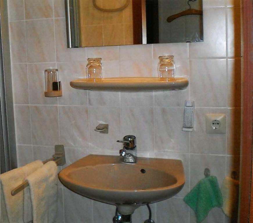 Privatzimmer Lichter Freiburg im Breisgau Buitenkant foto